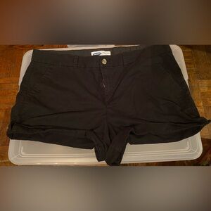 Old Navy Mid-Rise Black Shorts